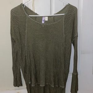 **10 for $20!!** army green waffle shirt